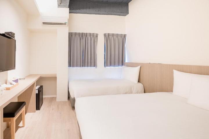 Traveller-Inn Day Moon Hotel Taitung Экстерьер фото